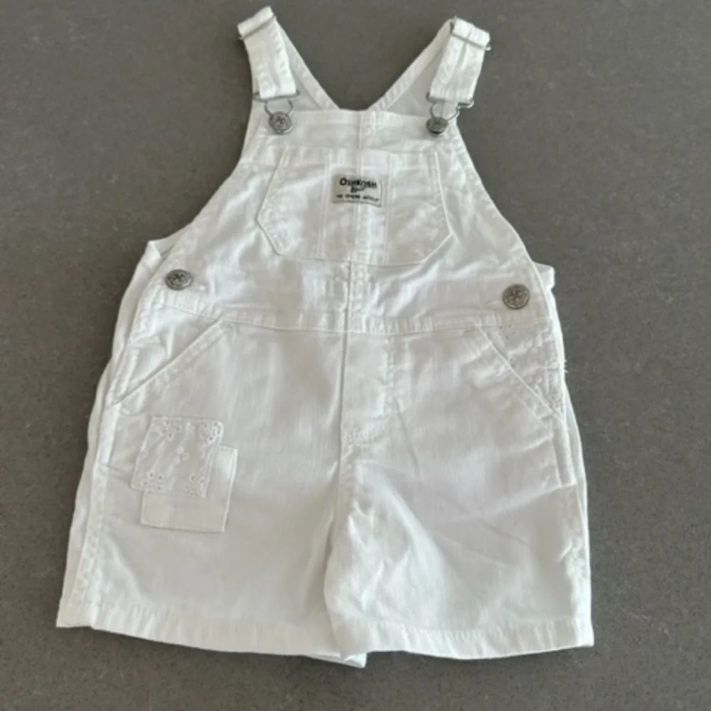 Oshkosh B'gosh Toddler 2T White Overall Shorts w/ Gap Navy Tank -Worn 2x